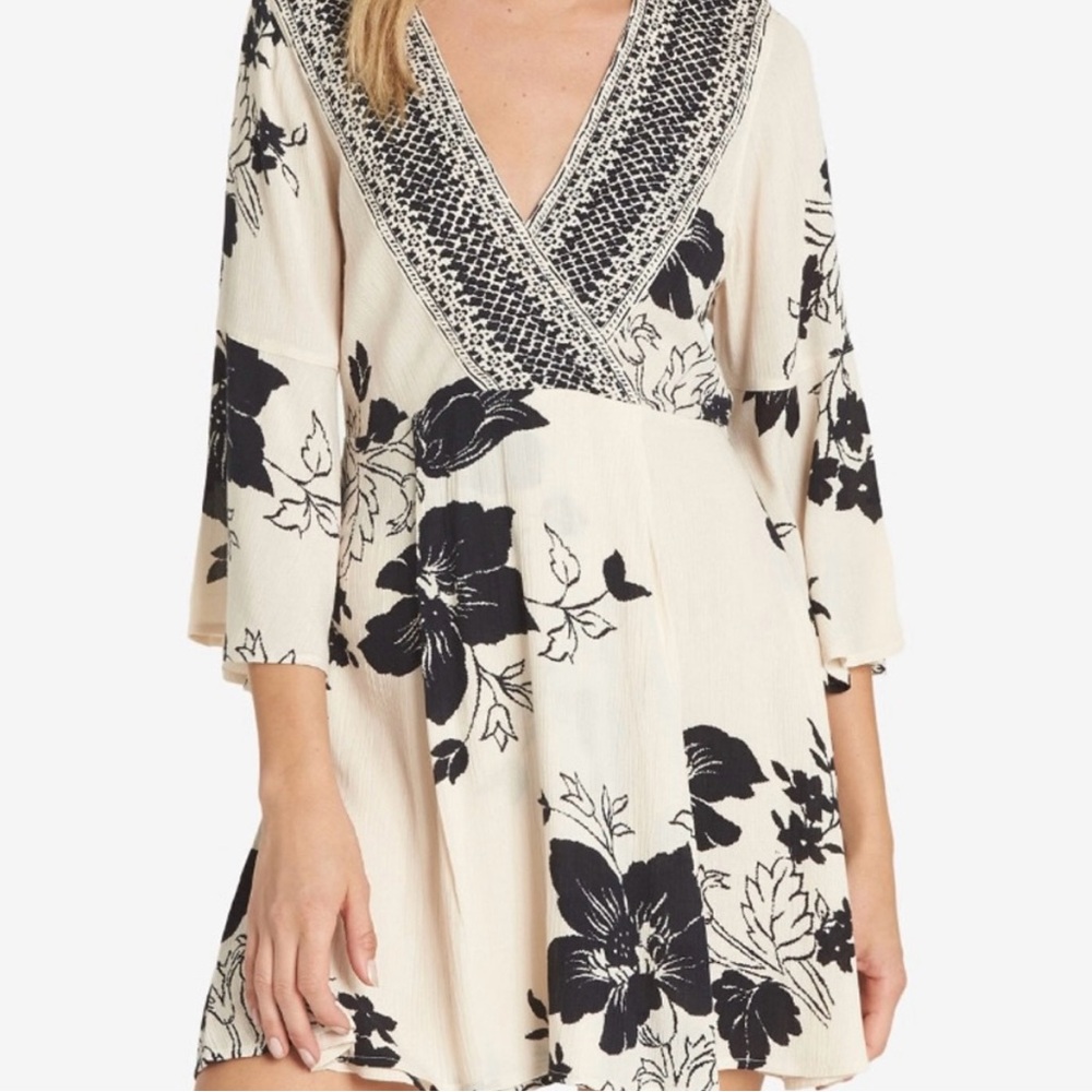 Bilabong dress